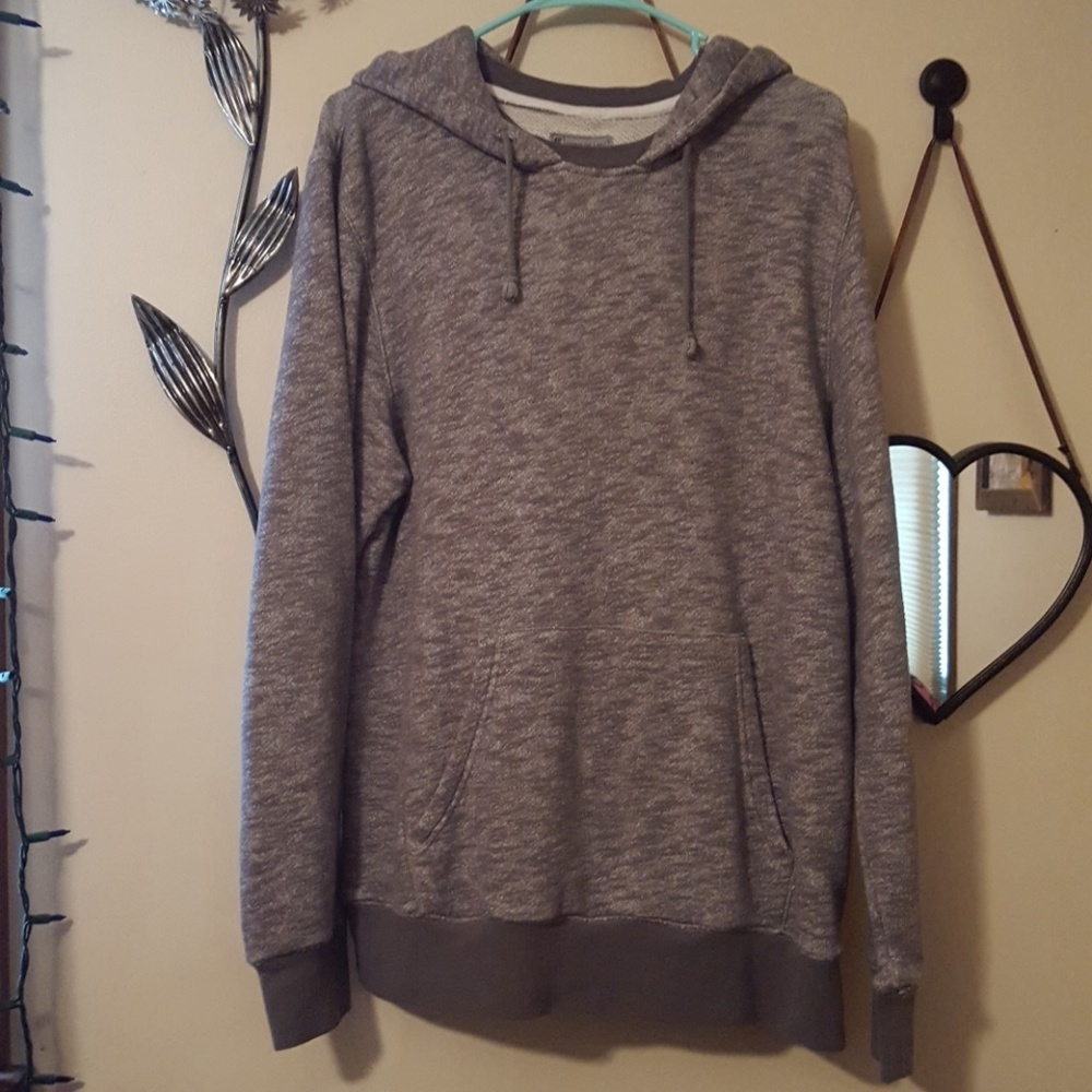 Pullover hoodie